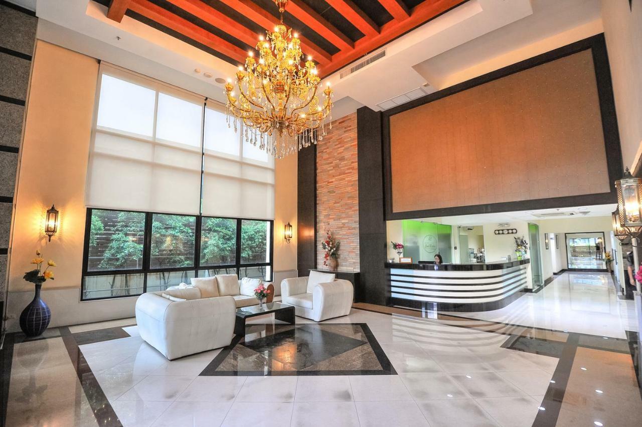 42Grand Residence Бангкок Екстер'єр фото